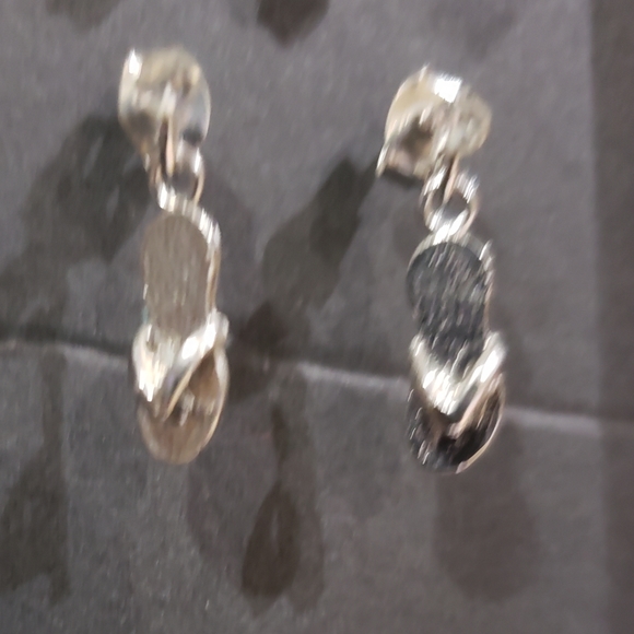 Earings - Picture 6 of 6